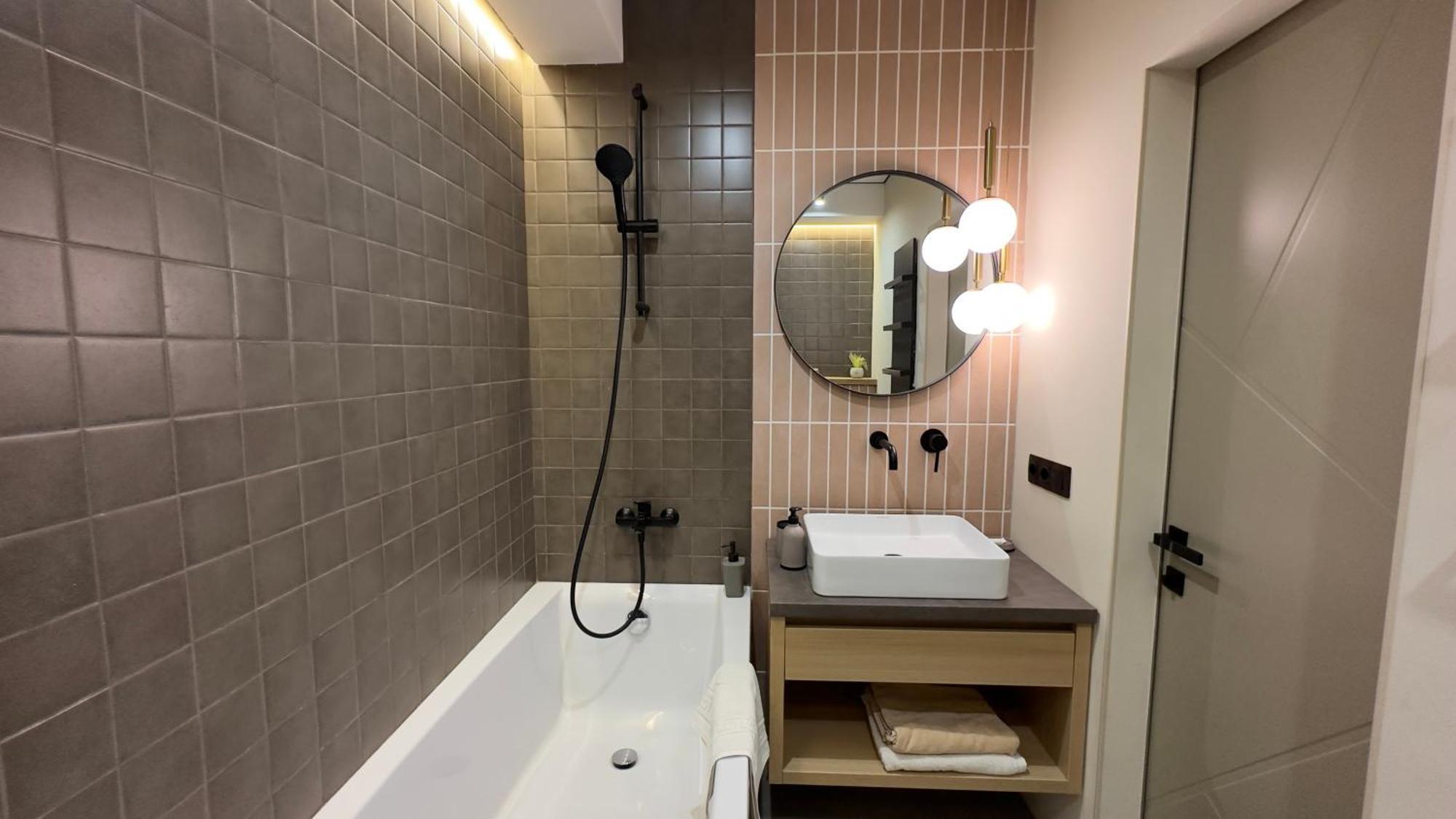 2 Room Modern Apartment View ドニプロペトロウシク エクステリア 写真