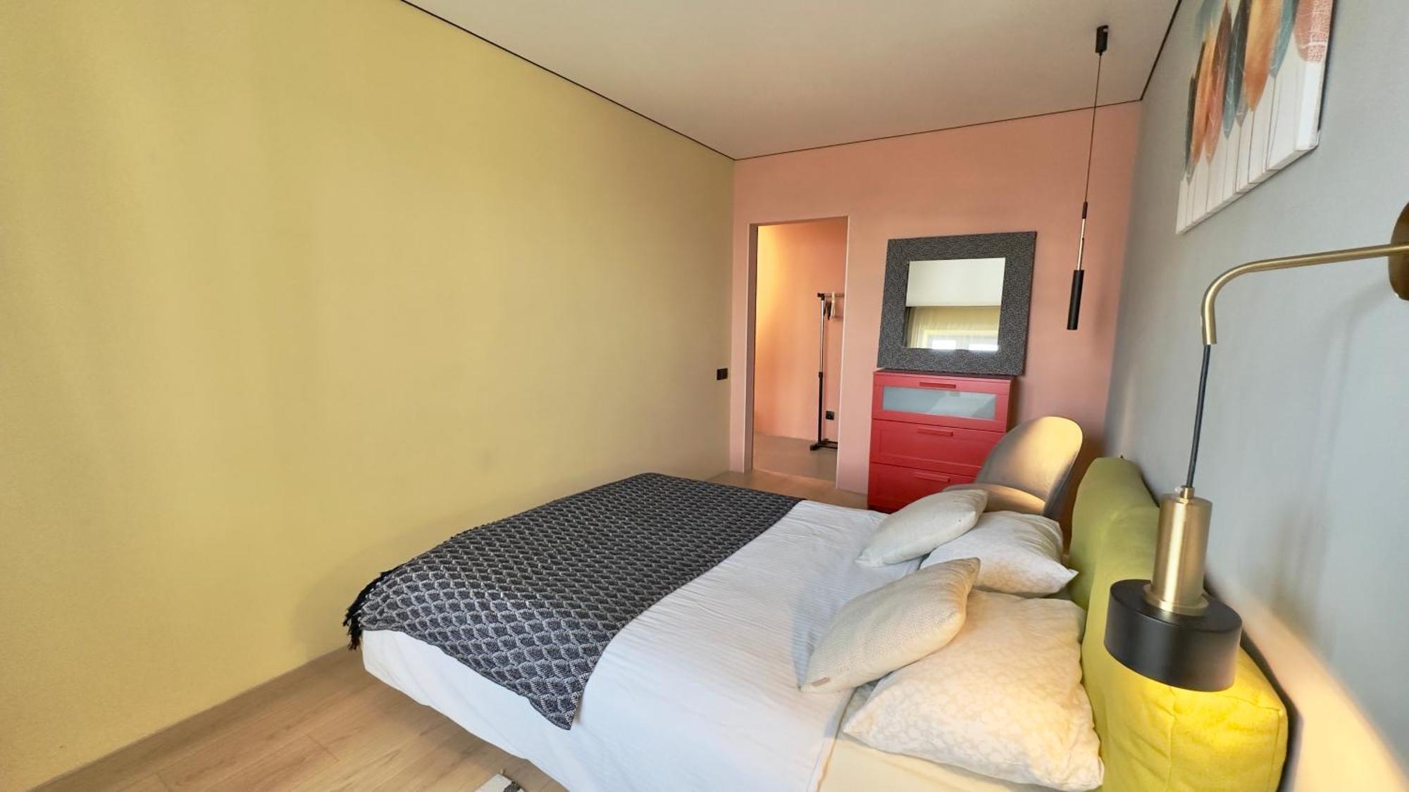 2 Room Modern Apartment View ドニプロペトロウシク エクステリア 写真
